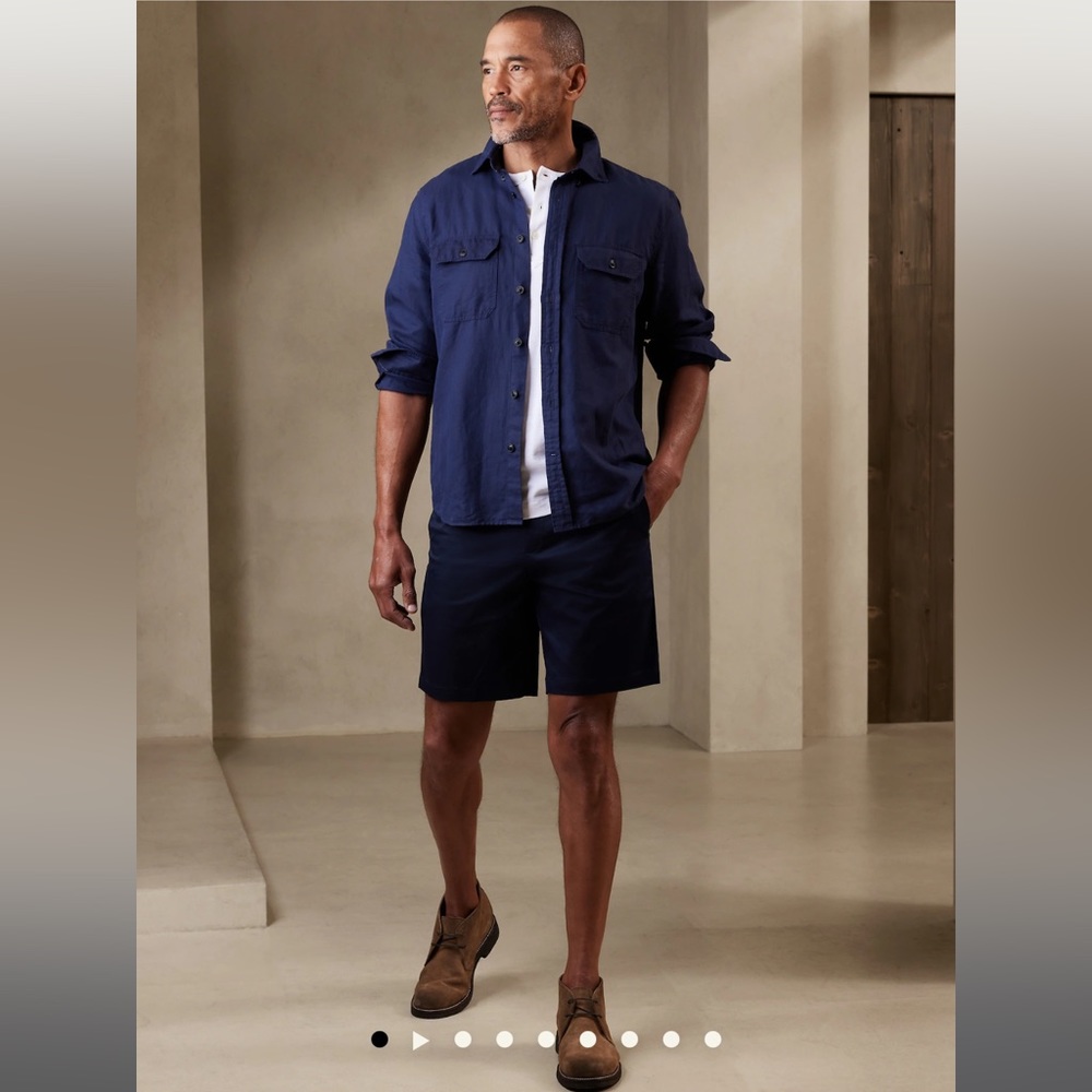 NWT Banana Republic Navy 7” Core Temp Short Size 38